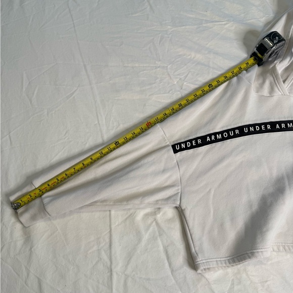 Under Armour White Logo Tape Hoodie Loose Fit Women’s Medium Athleisure Fleece - Picture 11 of 12